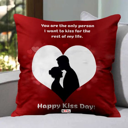 best kiss day printed cushions for your love ones