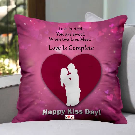 best kiss day cushions for your love ones