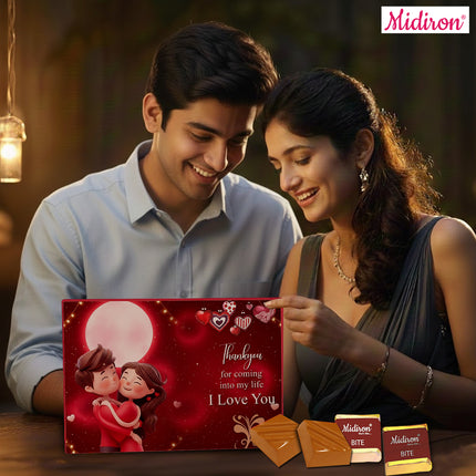 chocolate gift for celebration
chocolate gift for surprise
chocolate gift for romantic occasion
gift hamper chocolate