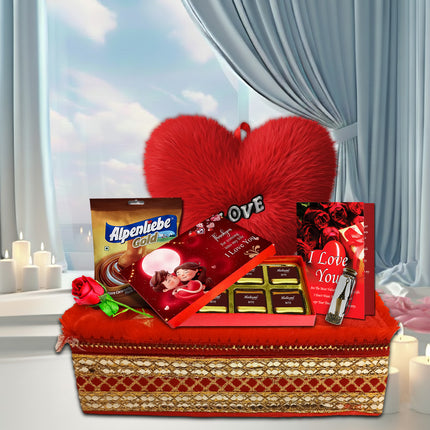 valentine day romantic gift
valentine gift for love
cute valentine gift hamper
valentine gift set online